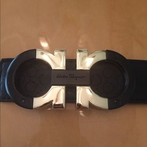 Salvatore Ferragamo belt